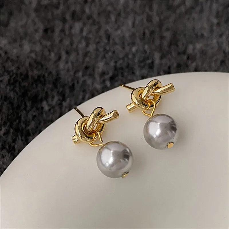 Metal Pearl Pendant Earrings European American Style
