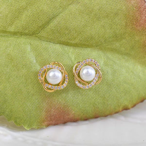 French & Pearl Zircon Inlaid Earrings for Daily Wear