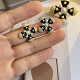Vintage Palace Style Metallic Flower Pearl Earrings for Women