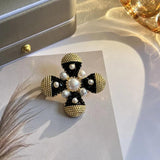Vintage Palace Style Metallic Flower Pearl Earrings for Women