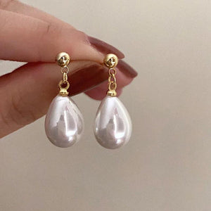 French retro water drop pearl studs, Antadian version earrings