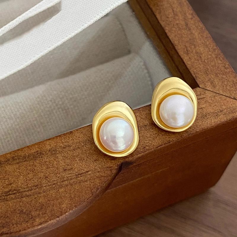 Geometric Pearl Stud Earrings Golden Silver Party Jewelry