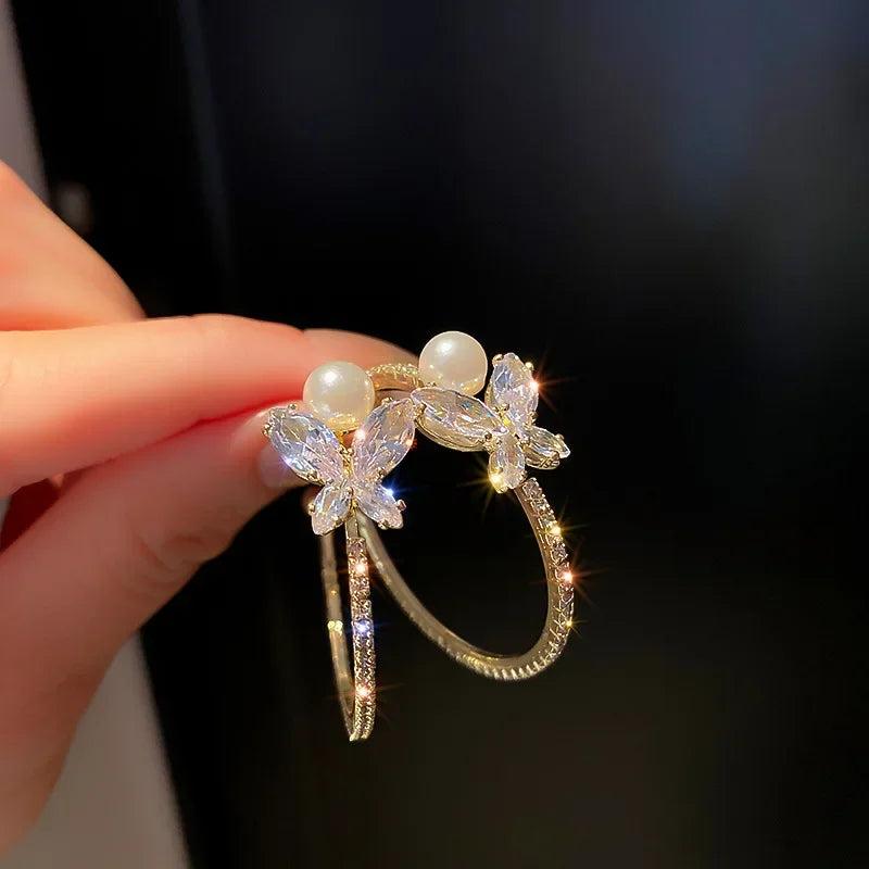 Golden Hoop Butterfly Pearl Earrings Women's Jewelry GG