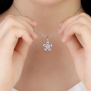 Silver Plated CZ Flower Pendant Necklace 18 inch