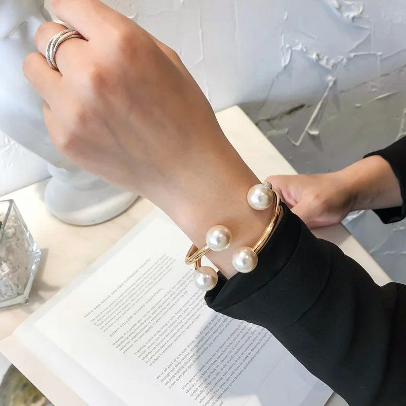 Alloy Pearl Bracelet for Women