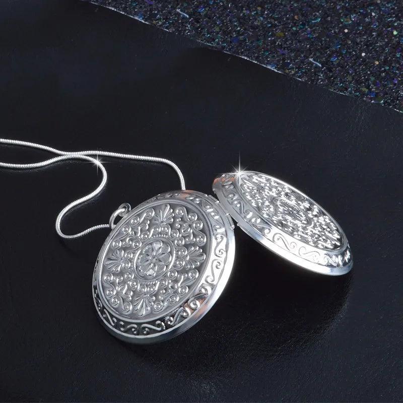 925 Silver Needle Pendant Necklace - Unique Pocket Watch Shape