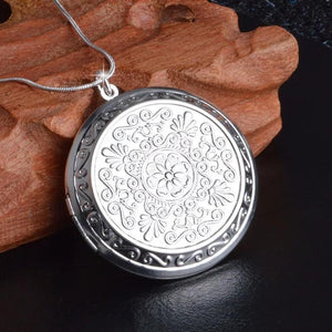 925 Silver Needle Pendant Necklace - Unique Pocket Watch Shape