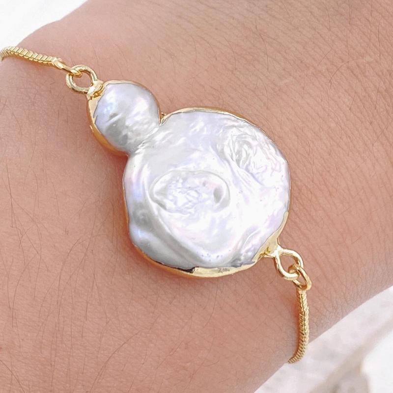 Adjustable Baroque Pearl Bracelet for Mom