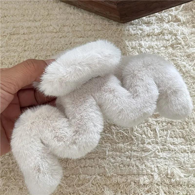 Autumn Plush Hair Clip Fluffy Cream Rabbit Hair M-shaped Hair Claw Hair Accessor