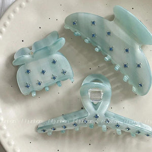 Diamond Inlaid Grab Clip with Butterfly Back Spoon