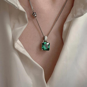Square Green Crystal Retro Thai Silver Ladies Pendant Necklace