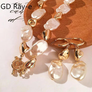 Vintage Baroque Pearl Jewelry Set for Women