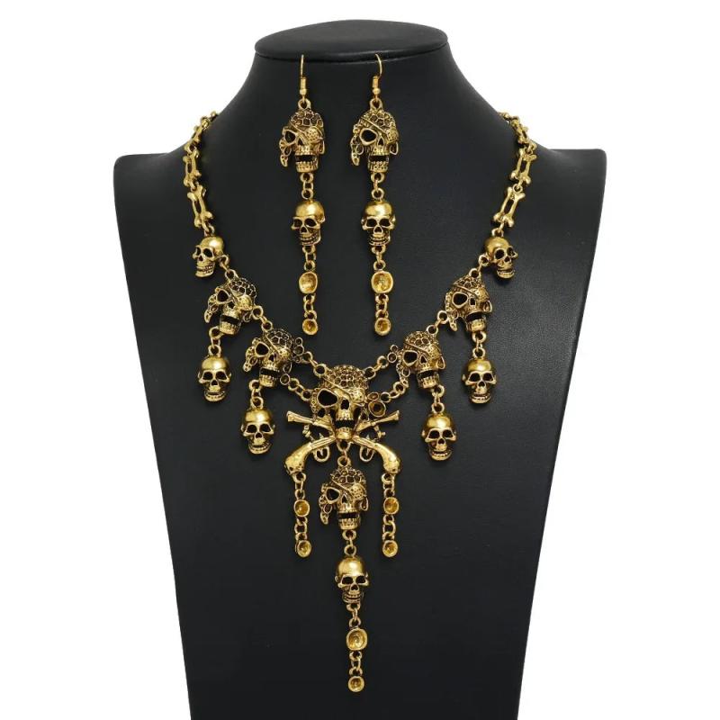 Vintage Pirate Skeleton Skull Necklace Pendant