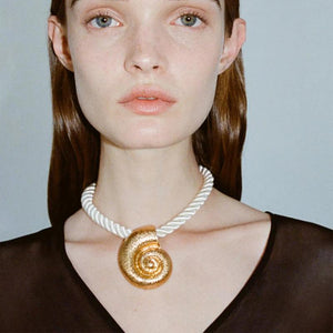 ZAA Conch Necklace Vintage Metal Pendant Necklace for Women