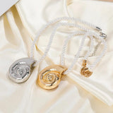 ZAA Conch Necklace Vintage Metal Pendant Necklace for Women