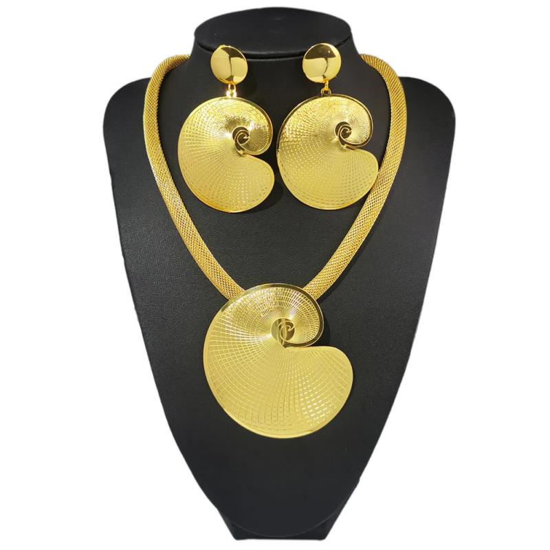 Dubai Jewelry Set Women Pendant Necklace Earrings Weddings Party Choker African