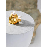 Golden Cast Ring with Shell Pearl for Women