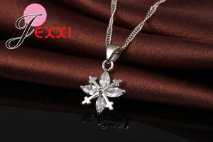 925 Sterling Silver Snowflake Earrings & Pendant Set