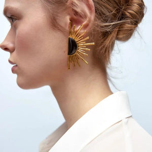 Vintage Metal Fan-shaped Geometric Earrings for Women
