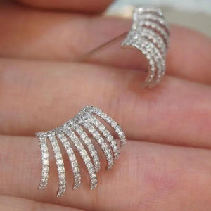 Bling Bling Crystal CZ Claw Stud Earrings for Women