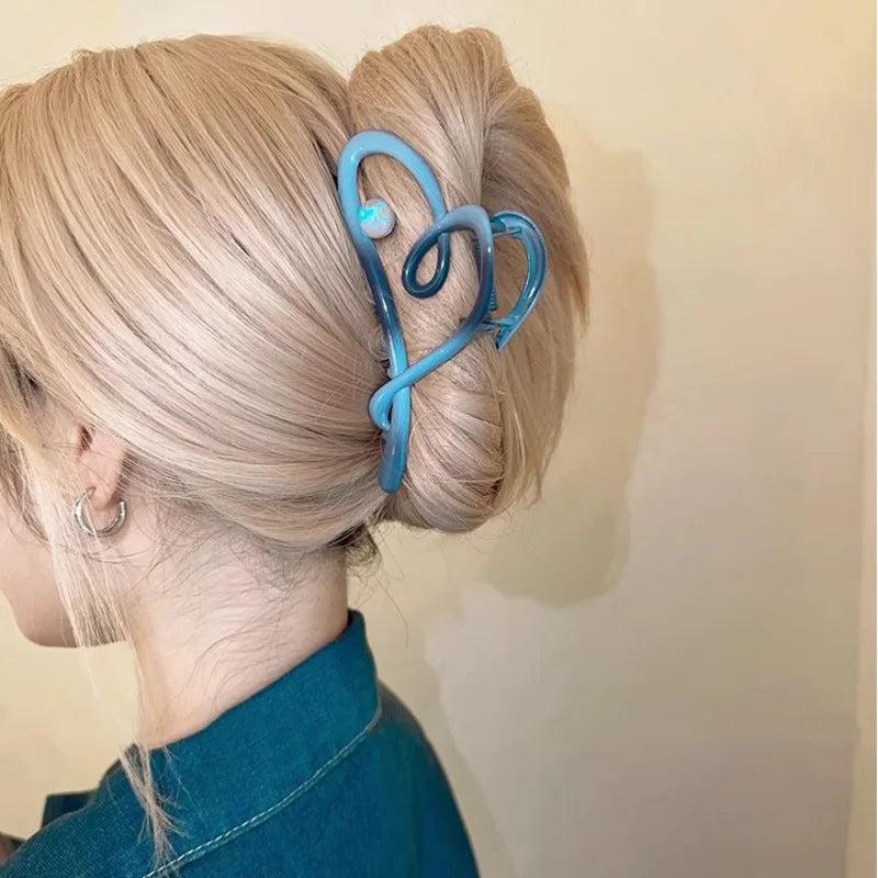 Metal Hollow Heart Hair Claws Crab Hairpins