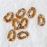 10pcs Leopard Pendant Acrylic Hollow Jewelry Findings
