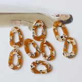 10pcs Leopard Pendant Acrylic Hollow Jewelry Findings