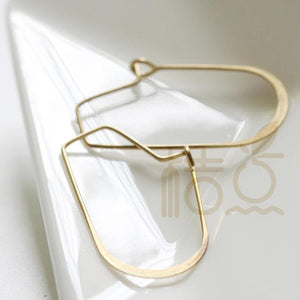 20 Raw Brass Irregular Hammered Earring Findings 30x17mm