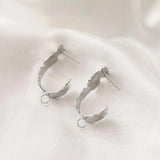 2PCS 18K Plated C-shaped Texture Silver Earrings