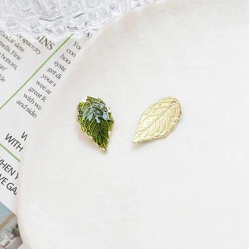 10 Pc Alloy Leaf Pendant for DIY Jewelry Making