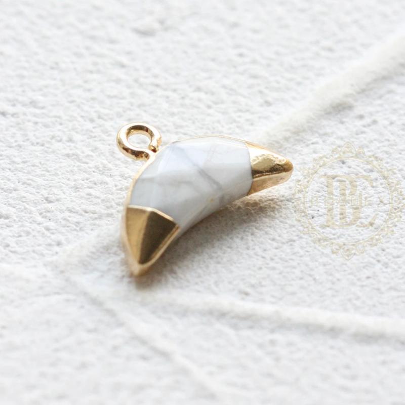 One Piece Moon Stone Beads 19x14mm
