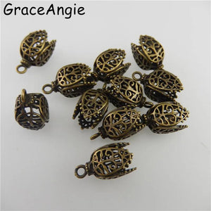 Vintage Bronze Flower Caps Spacers Bead Charms 17mm