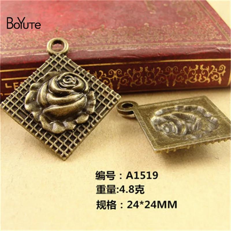 BoYuTe Zinc Alloy Rose Card Pendant Charms Antique Bronze Plated Metal Pendant