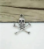 50pcs Mixed Punk Skull Charms Pendants Accessories