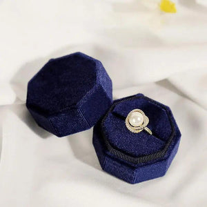 Portable Mini Ring Box Jewelry Organizer Display Travel Engagement Wedding Gift