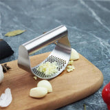 Manual Garlic Press Curved Garlic Grinding Slicer Chopper