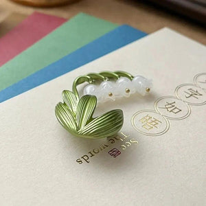 Retro Plant Chest Pin Women Leaf Bell Pepper Separator Autumn Winter Coat