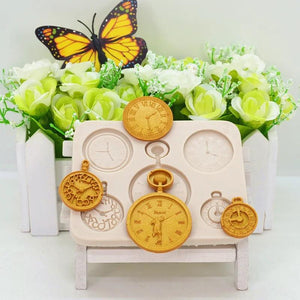 Delicate Clock Silicone Mold Resin Baking Tool DIY Chocolate Fondant Moulds