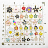 60PCS Enamel Charms Random Mixed Daisy Flower Alloy Necklace Bracelet Drop