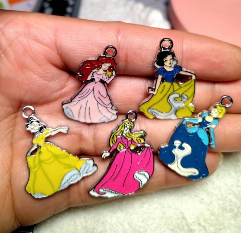 10 Cartoon Enamel Pendant Necklace Charm DIY Craft Supplies