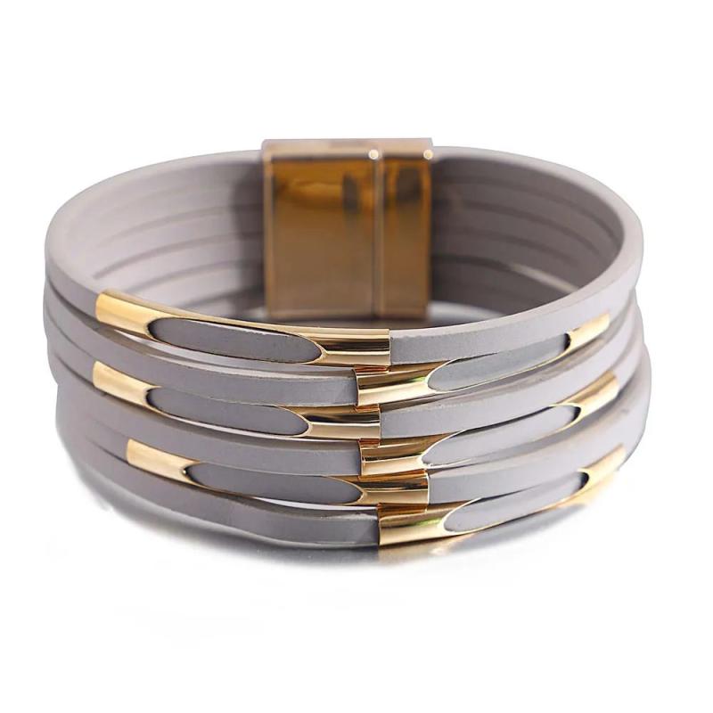 Multilayer Red Flag Leather Bracelets for Women