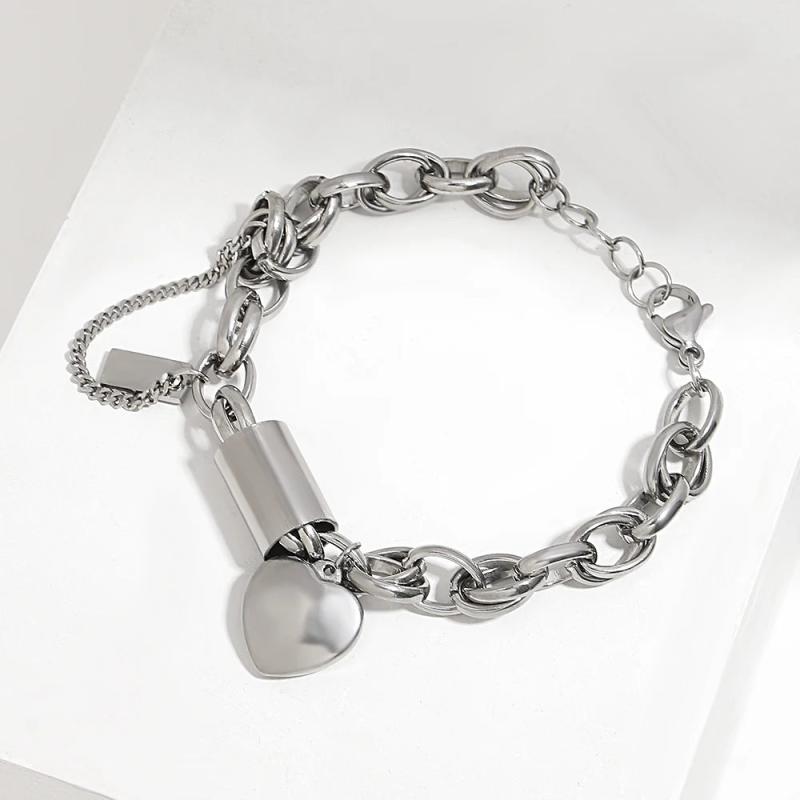 Chunky Love Heart Charm Steel Bracelet Thick Chain Waterproof Jewelry