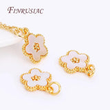 18K Plated Flowers Pendants Natural Shell Charms