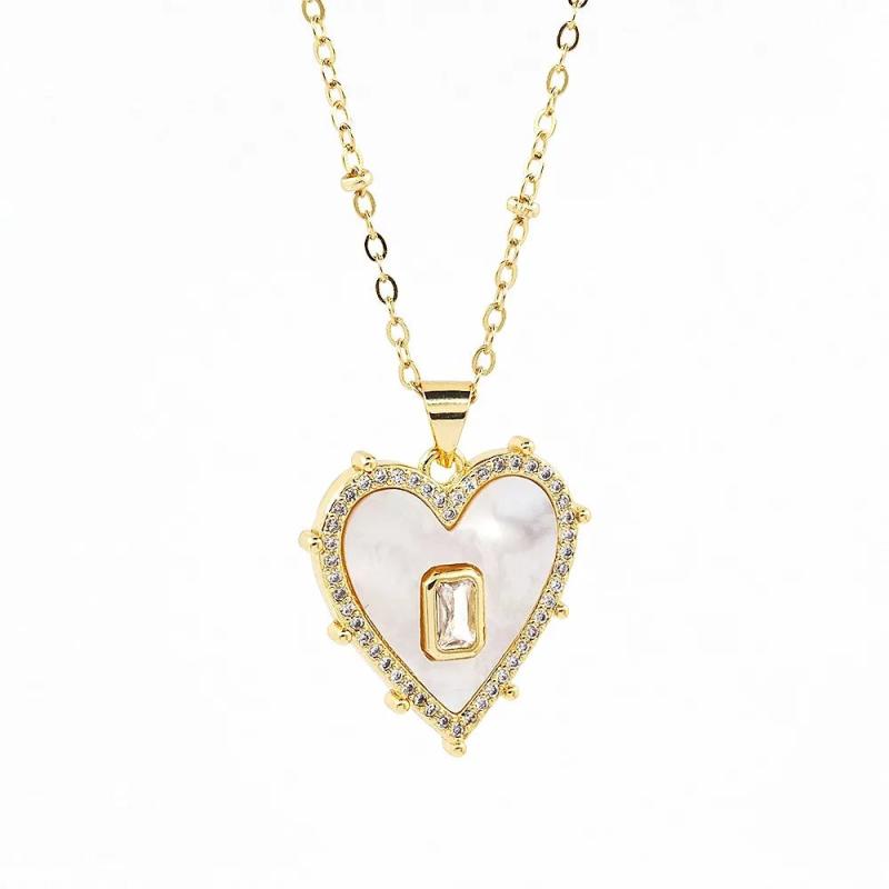 Shell Heart Pendant Necklace Zircon Plated Clavicle Chain Women Party Jewelry