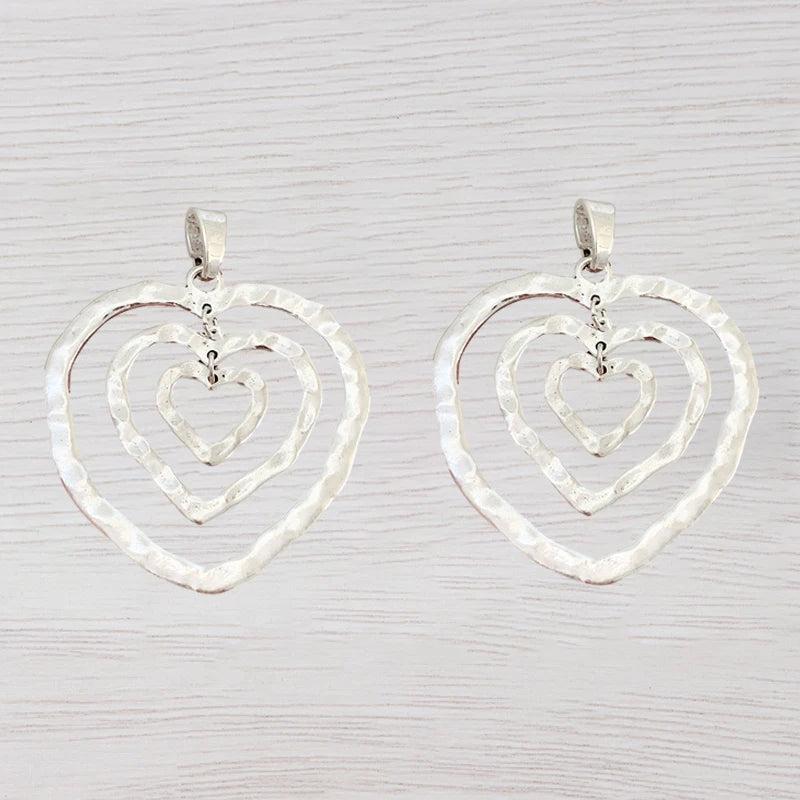 Antique Silver Hearts Charm Pendant for DIY Necklace Making