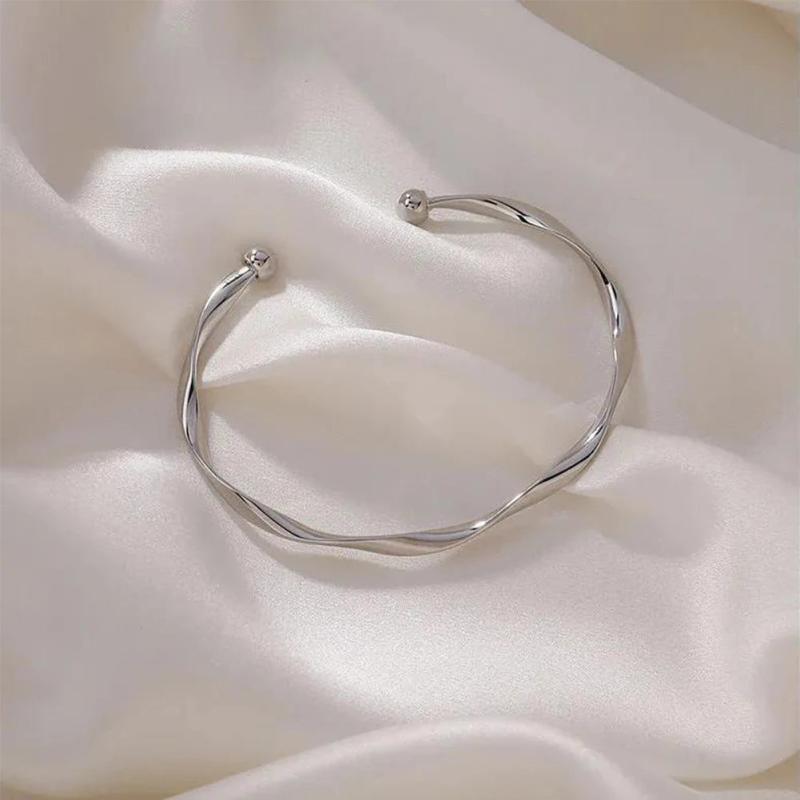 Minimalist Twisted Rope Chain Bracelet Charm