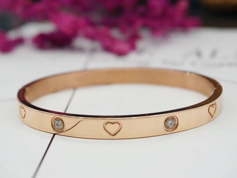 Classic Heart Cuff Bangle Stainless Steel Rhinestone Bracelet
