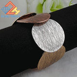 Vintage Charm Bracelet Zinc Alloy Plating Round Mixing Stretch Bracelet