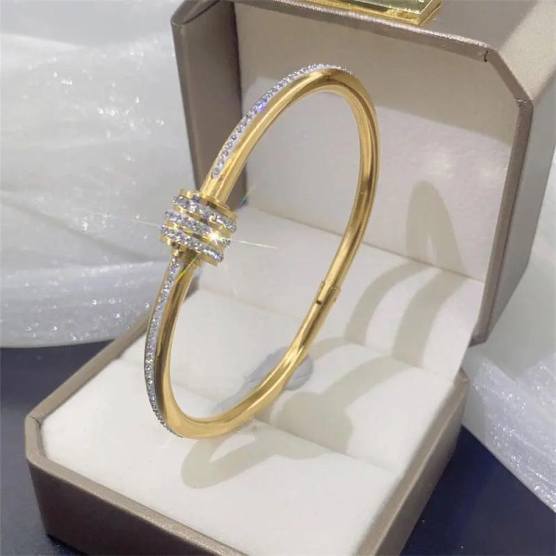 18K Plated Titanium Steel Rose Bracelet Crystal Charm Women Bridal Fine Jewelry
