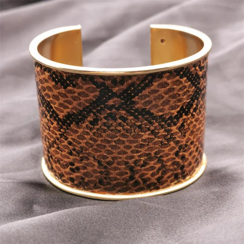 Fkewyy Snakeskin Bracelet Punk Gothic Charm Accessories for Women